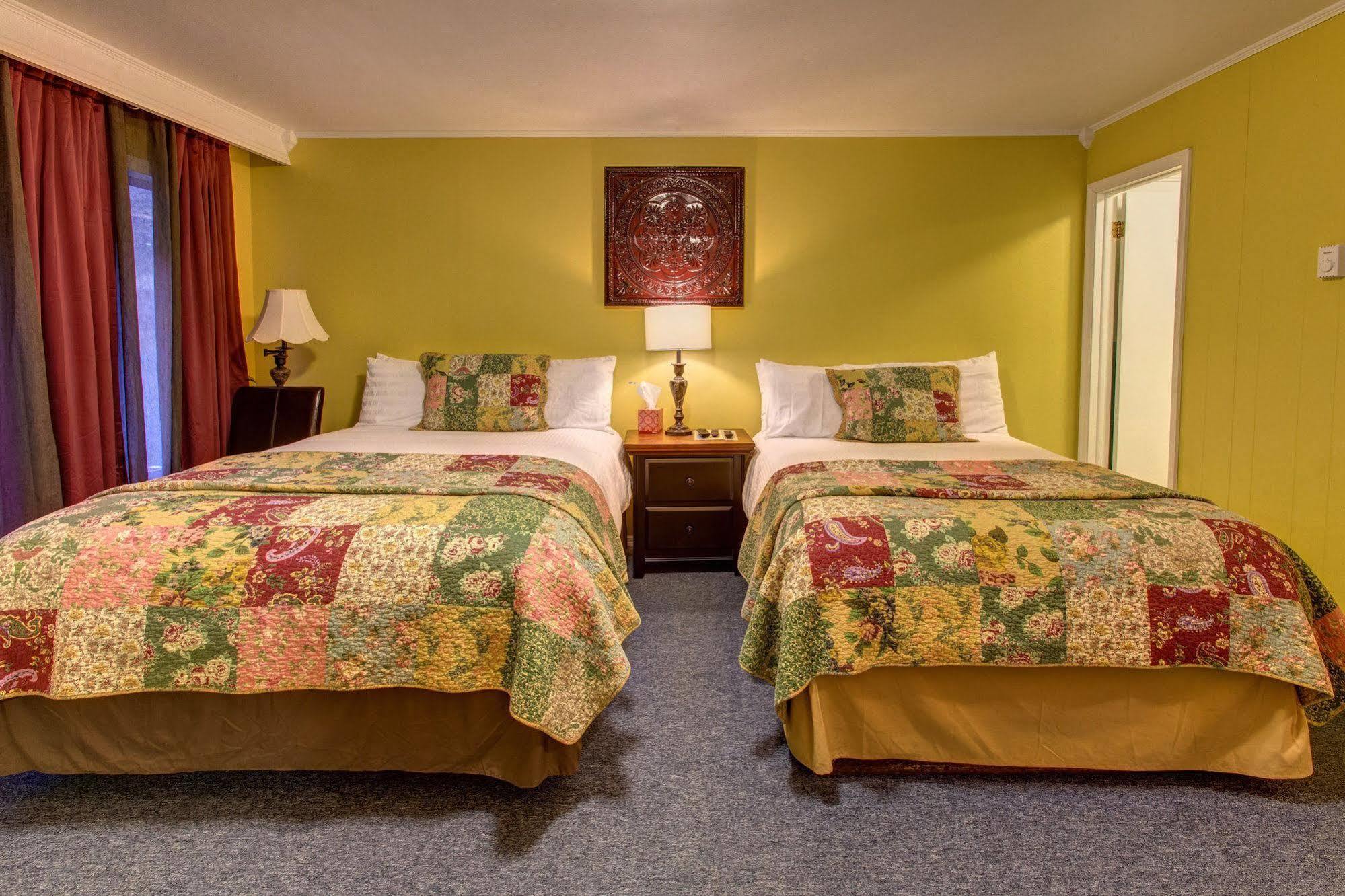 Starlite Motel & Suites Big Indian Екстер'єр фото