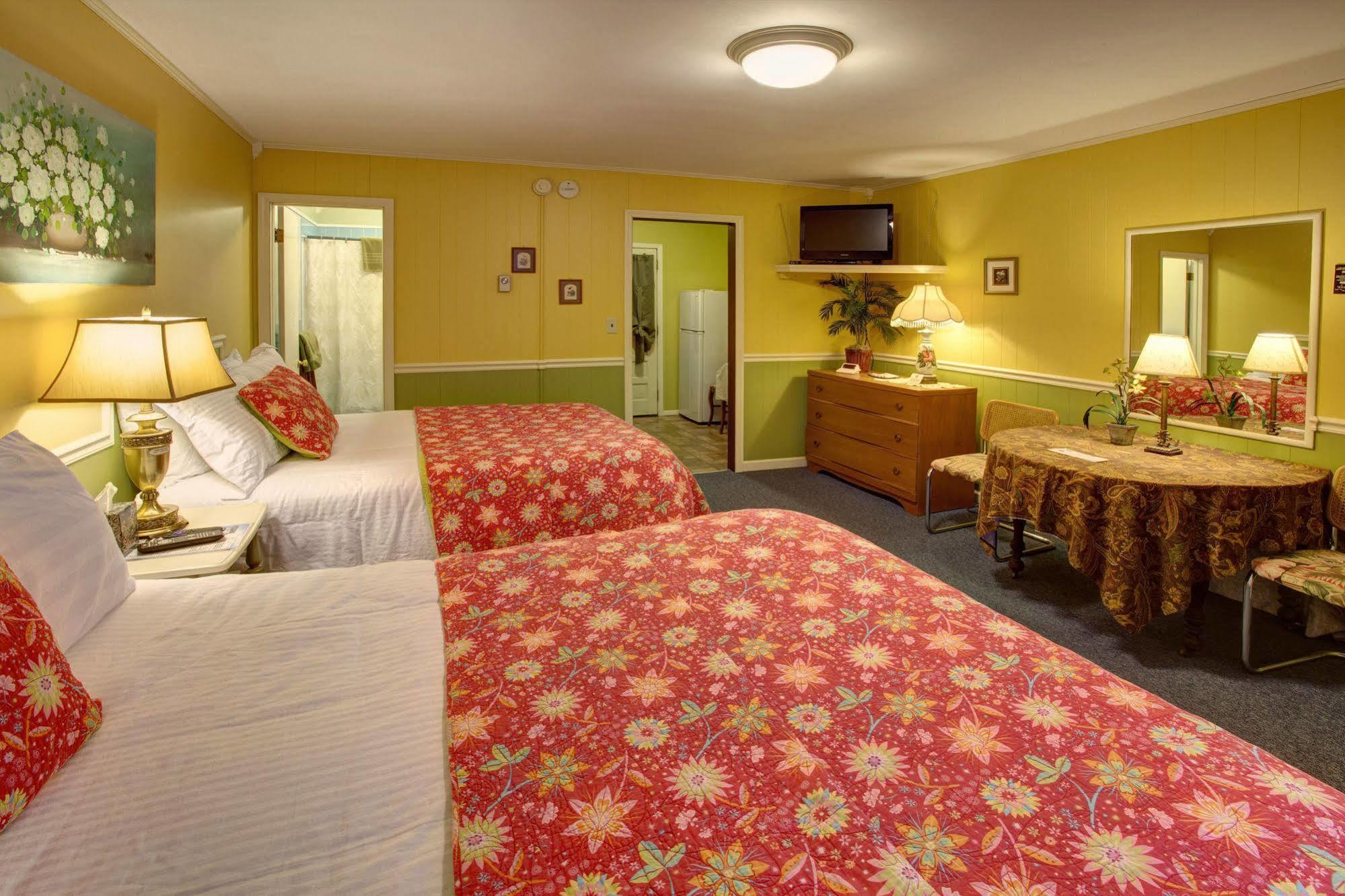 Starlite Motel & Suites Big Indian Екстер'єр фото